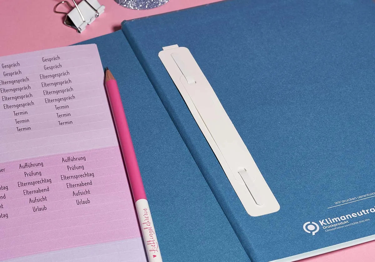 Abheftstreifen, ideal um lose Blätter in deinem A4+ Planer abzuheften