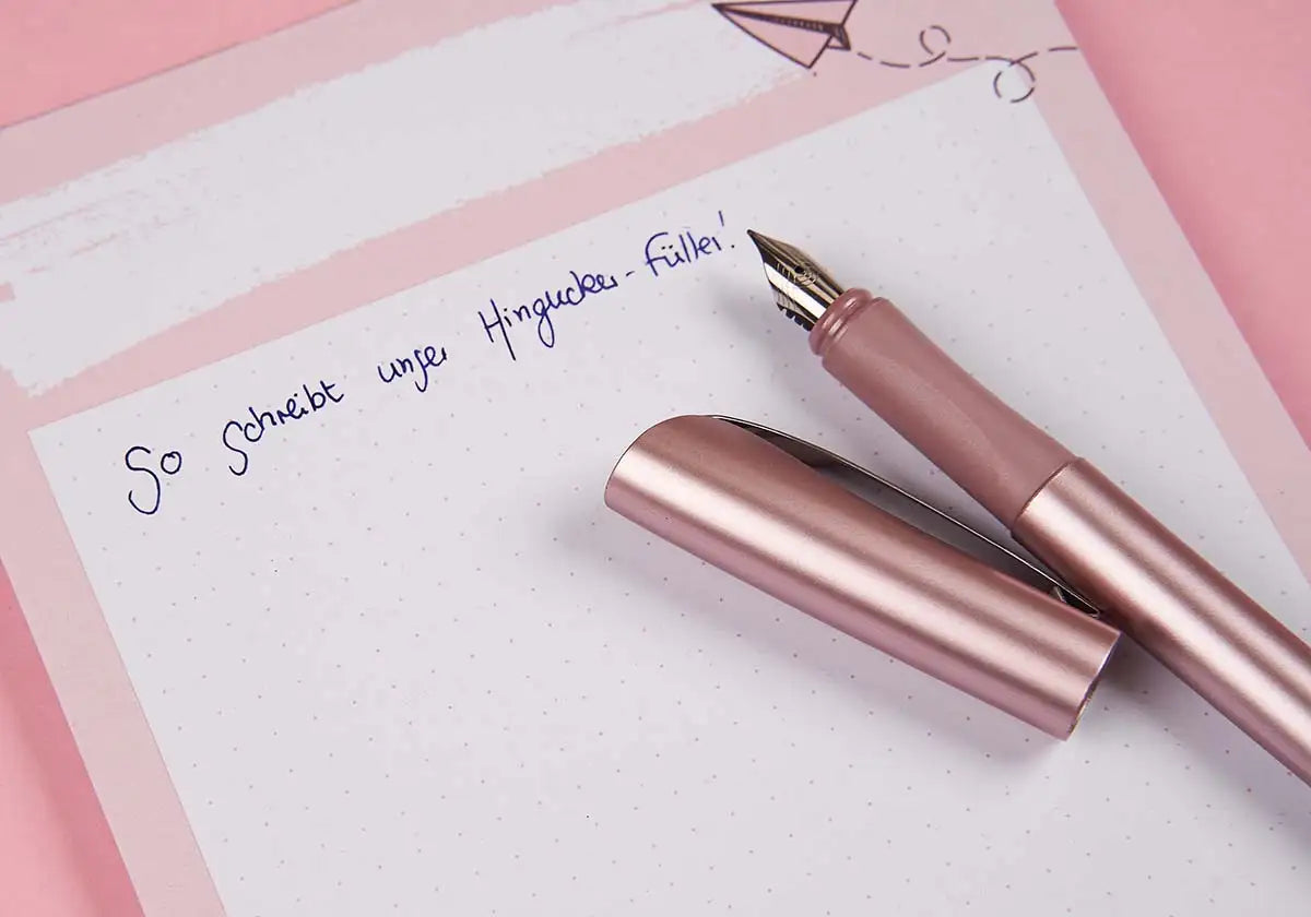»Hingucker« Füller rosé - amoedo – Schöne Papeterie
