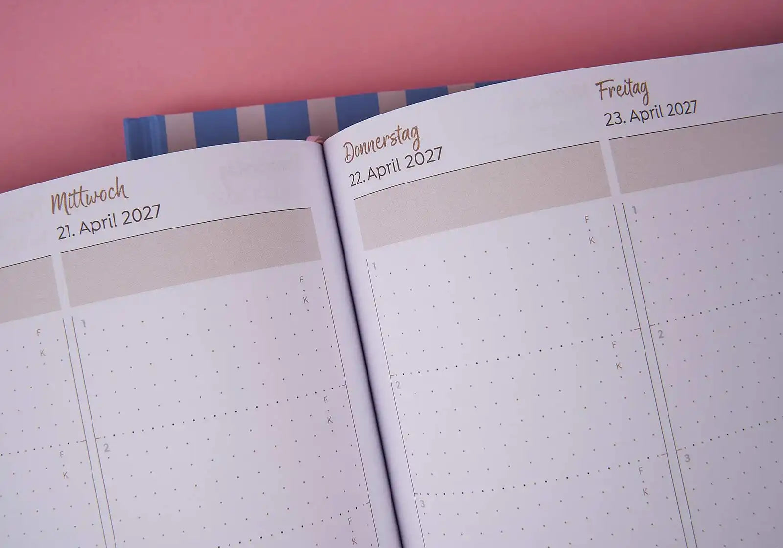 Lehrerkalender Buchbindung A4+ 2026/2027