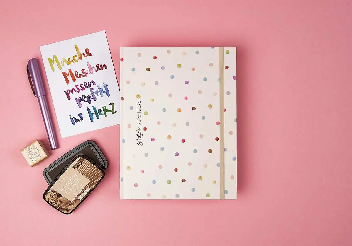 A5+ Buchbindung – Lieblingslehrerplaner 2025/2026 »Konfettitraum« - amoedo – Schöne Papeterie