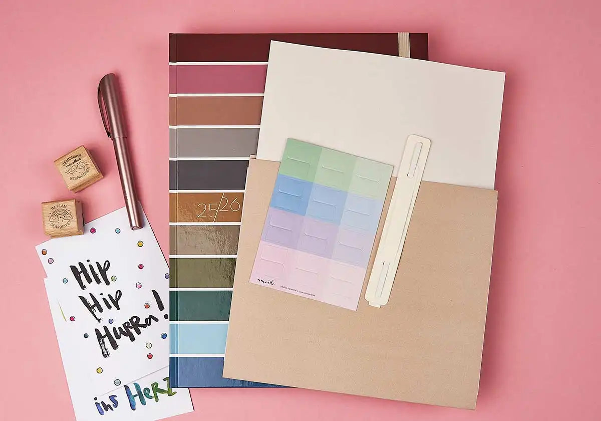 A4+ Buchbindung Basisplaner 2025/2026 - amoedo – Schöne Papeterie