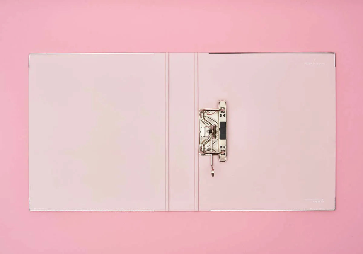 Hebelordner »Punktgenau« A4 (2. Wahl) - amoedo – Schöne Papeterie