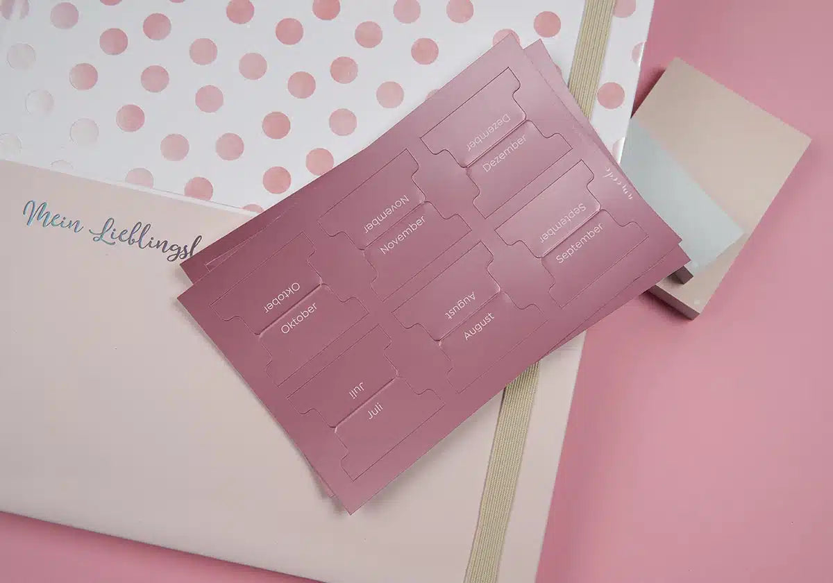 Monatstaben »Markier mich« – rosémetallic, groß - amoedo – Schöne Papeterie