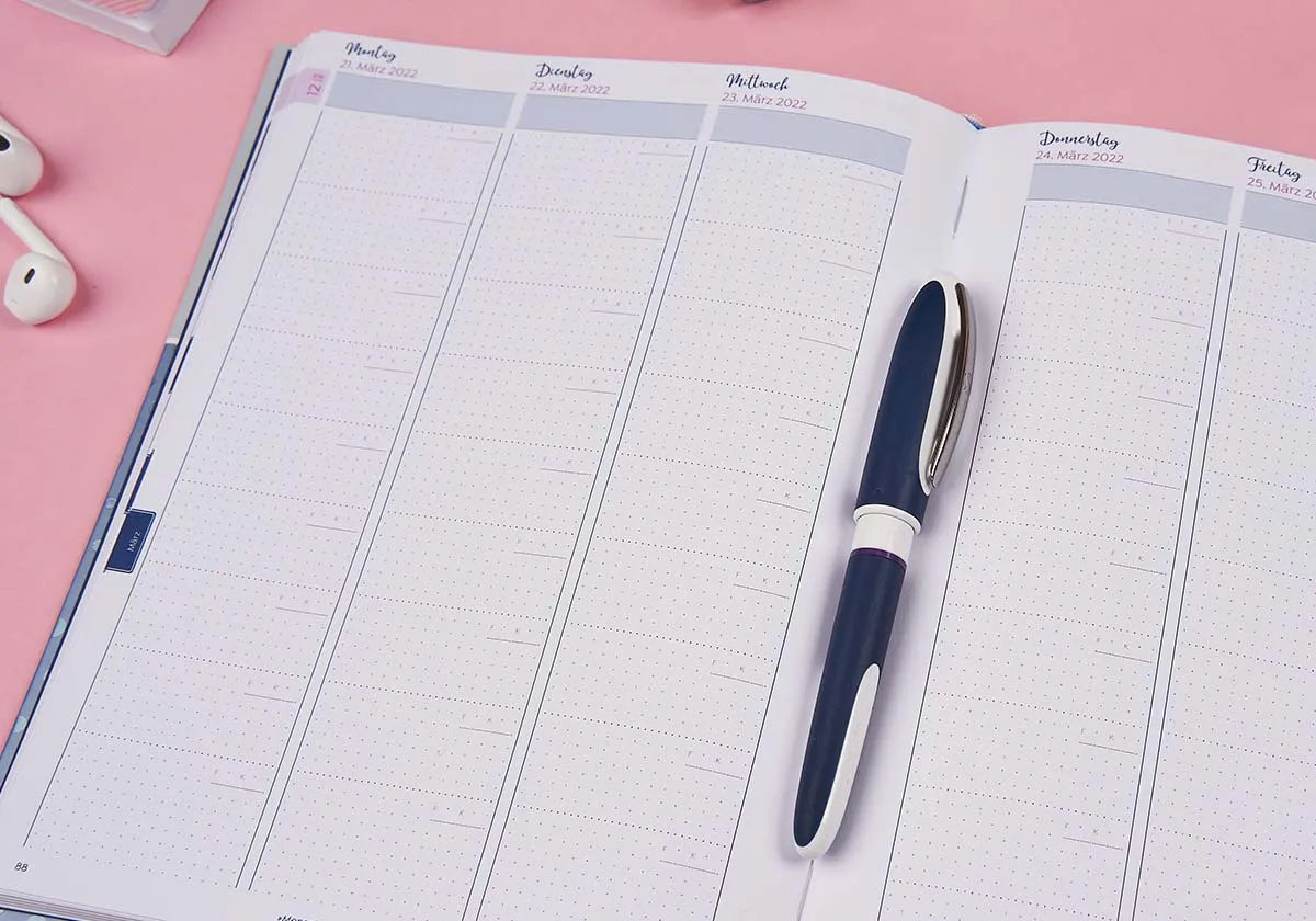 »Schulstift« lila - amoedo – Schöne Papeterie