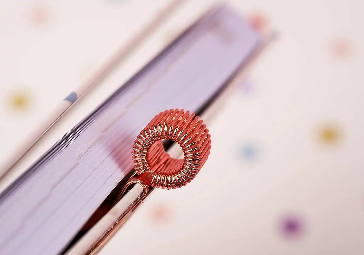 Stifthalter aus Metall – rosé - amoedo – Schöne Papeterie