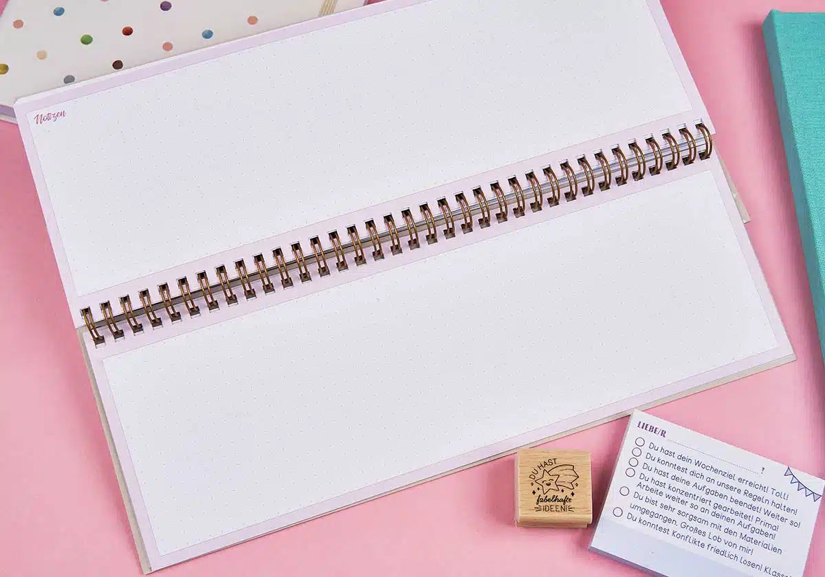 Tischkalender undatiert - amoedo – Schöne Papeterie