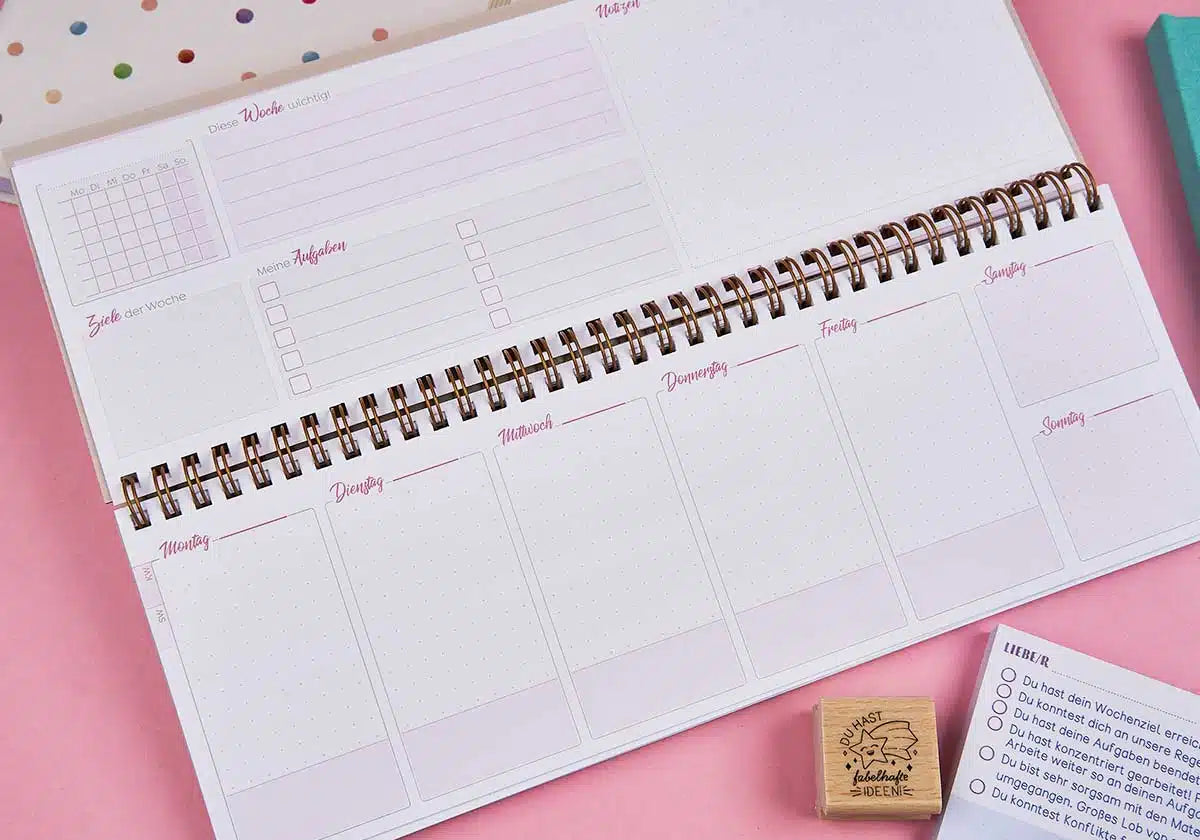 Tischkalender undatiert - amoedo – Schöne Papeterie