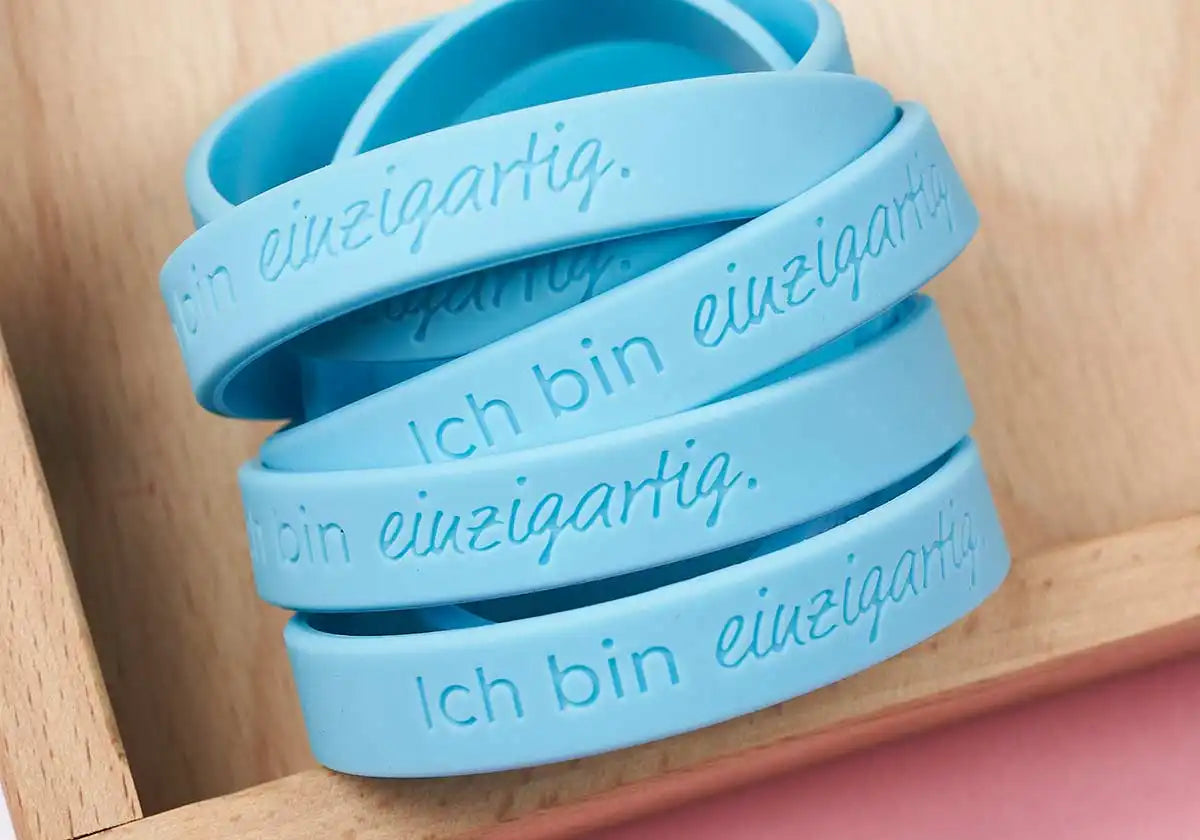 »Ich bin einzigartig.« – Armbänder für Kinder & Jugendliche, aqua – 5er Set