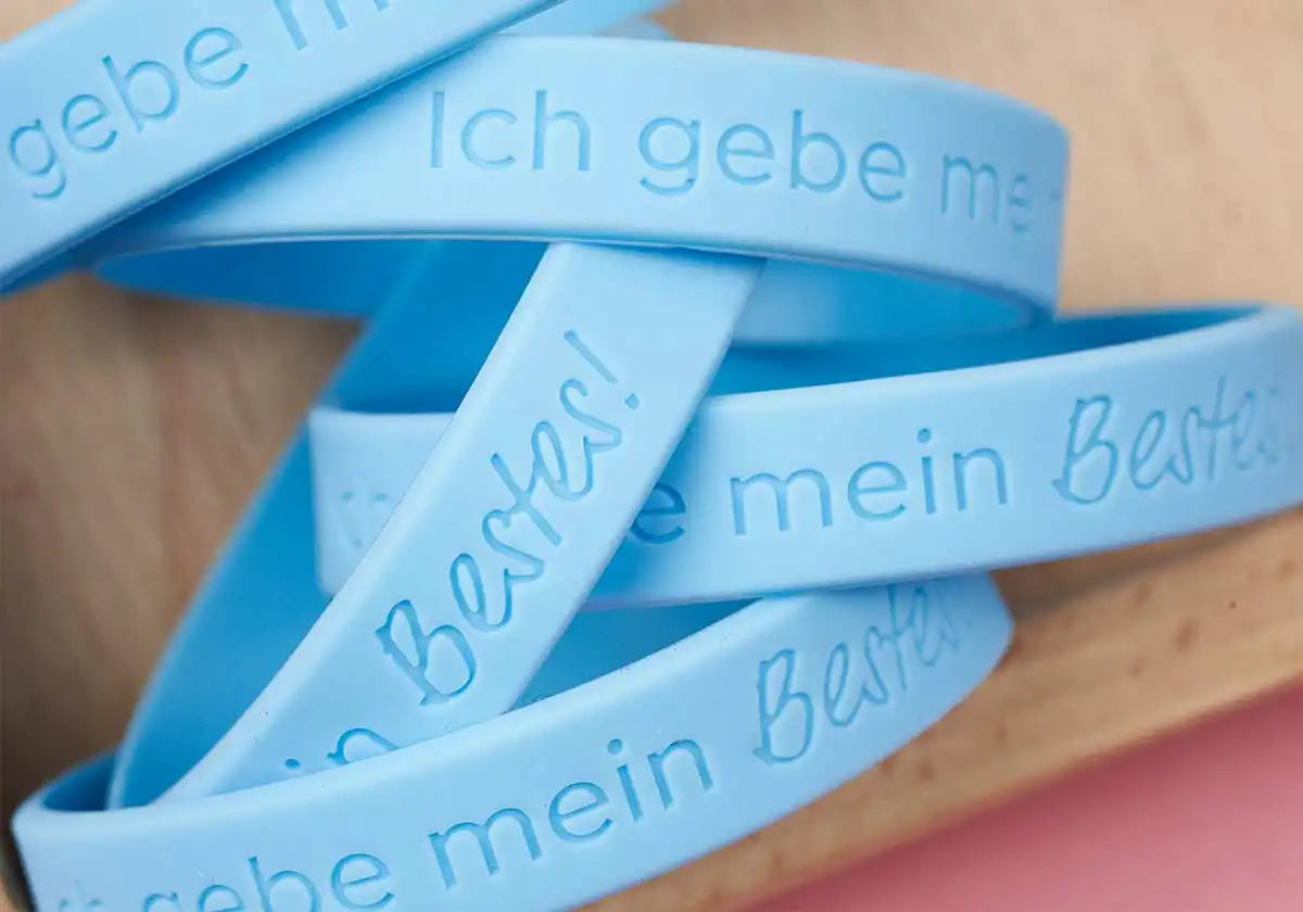»Ich gebe mein Bestes!« – Motivationsarmbänder für Kinder & Jugendliche, himmelblau – 5er Set - amoedo – Schöne Papeterie