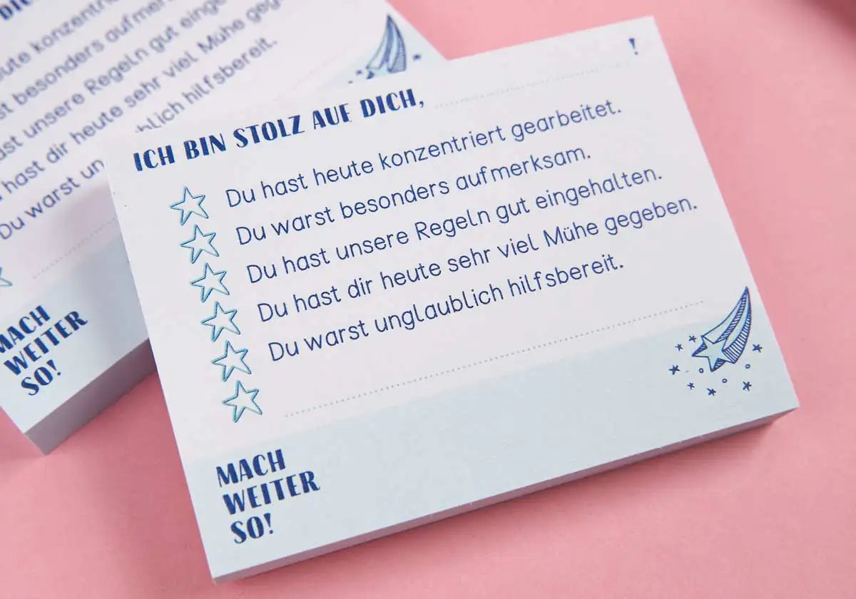 Haftnotizblock mit lobenden Worten für die Lehrerin an das Kind, Mutmacher und Affirmation