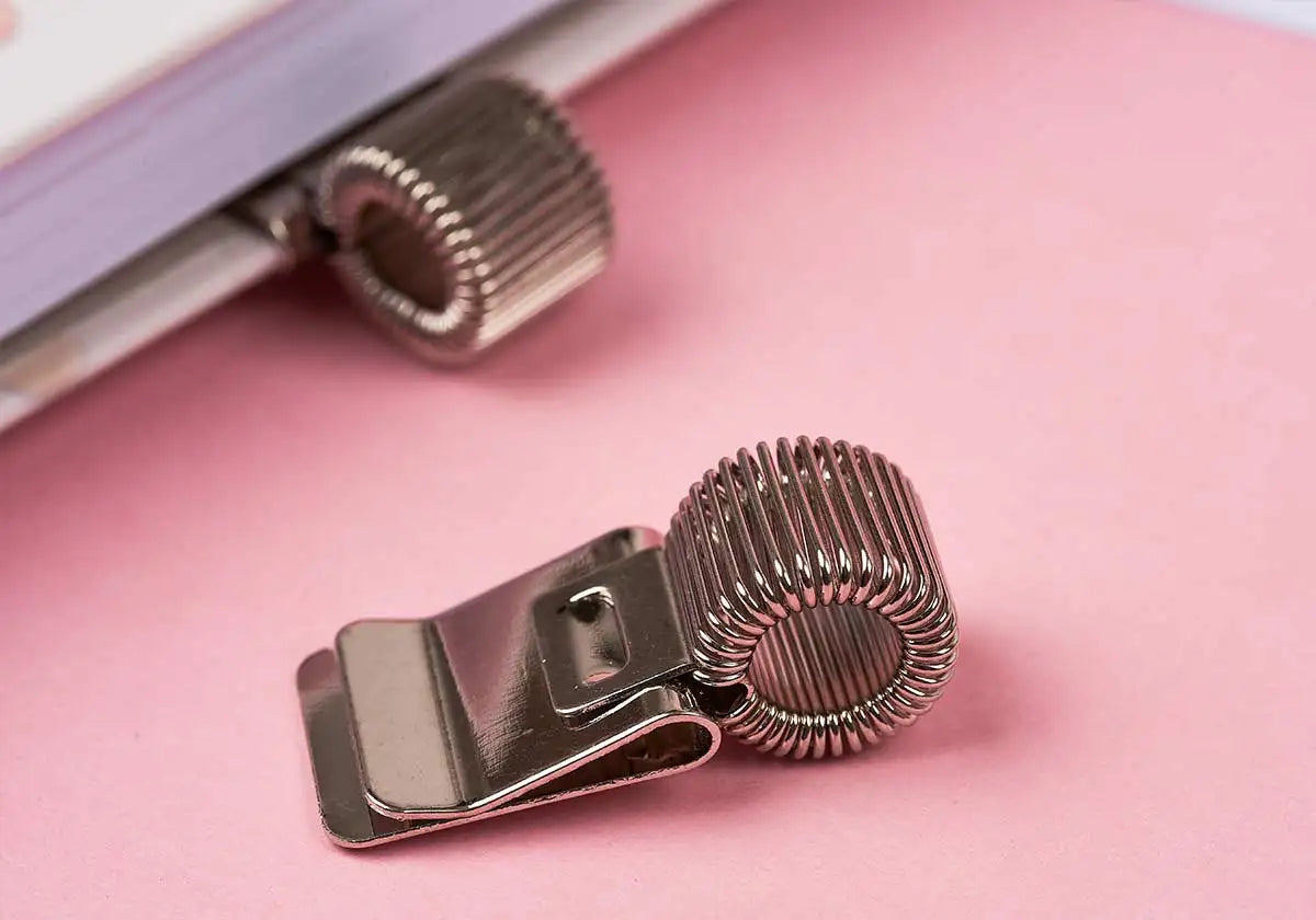 Stifthalter aus Metall – silber - amoedo – Schöne Papeterie