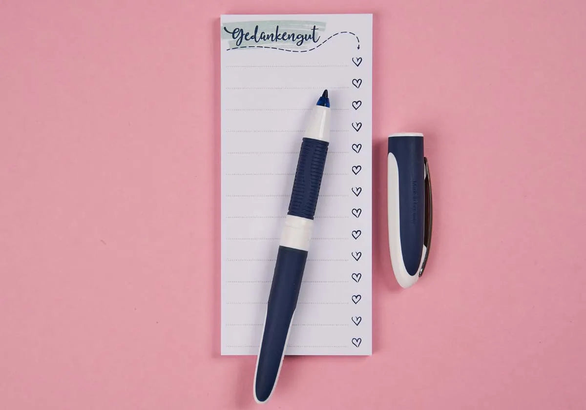 »Schulstift« schwarz - amoedo – Schöne Papeterie