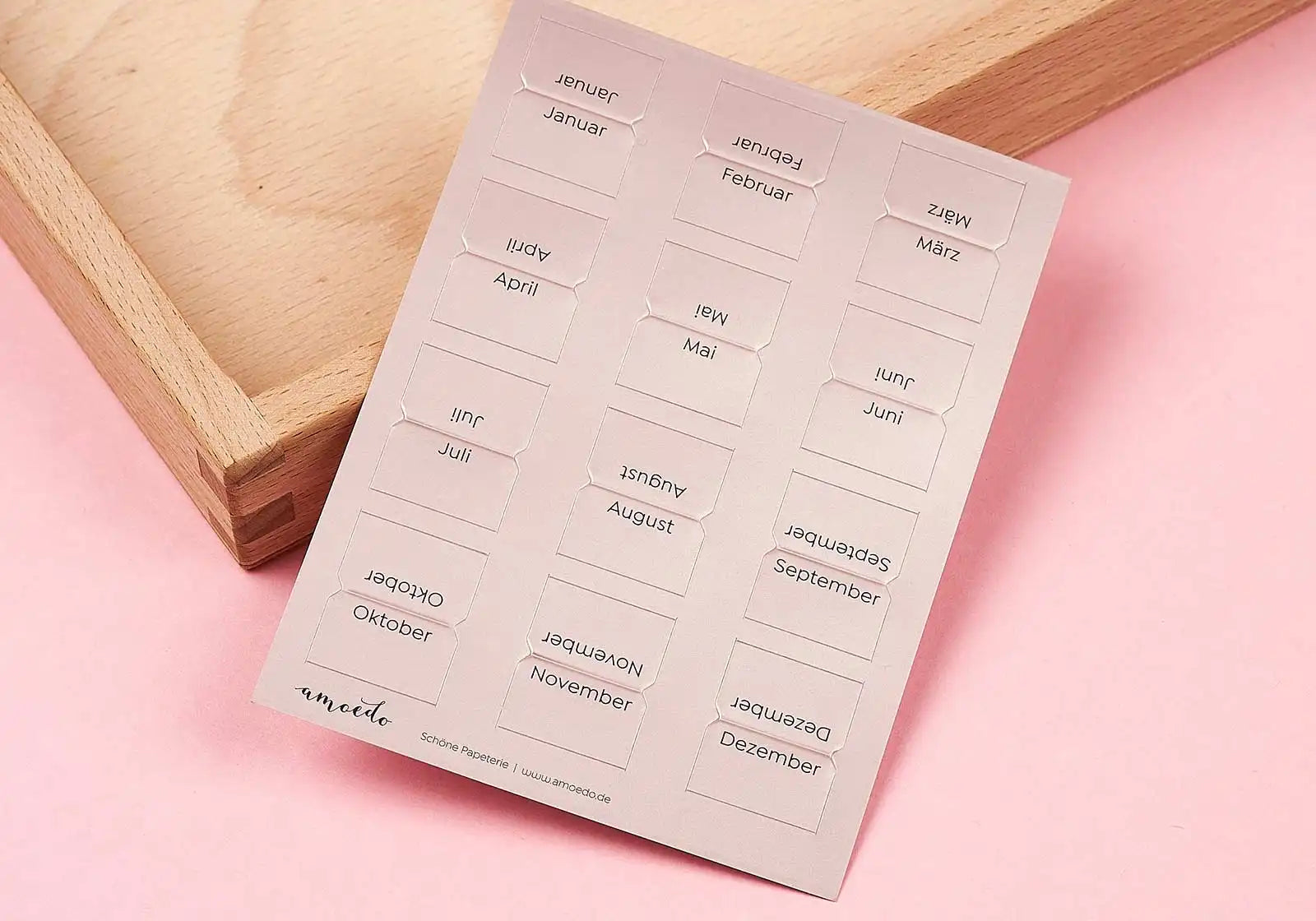 Monatstaben »Markier mich« – rosé-metallic, groß (neue Form) - amoedo – Schöne Papeterie