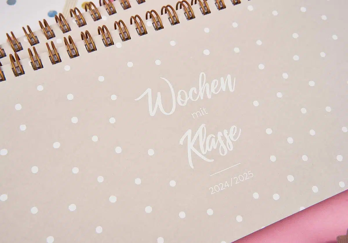 Tischkalender für das SJ 2024/2025 - amoedo – Schöne Papeterie